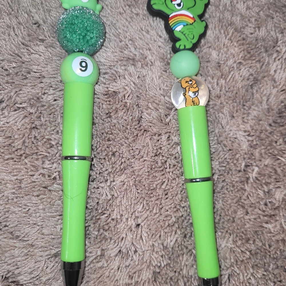 Care Bears Green Rainbow Pen with Bear Charm